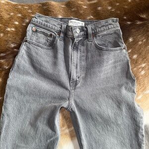 Abercrombie & Fitch Gray Straight Jeans Classic Style